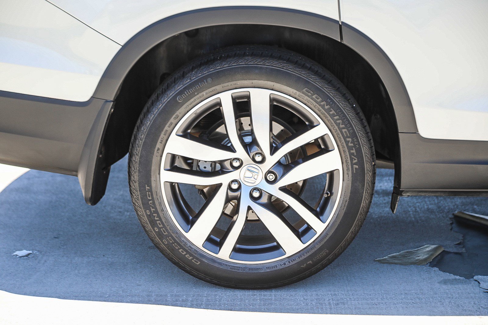 Used 2017 Honda Pilot Touring image 11