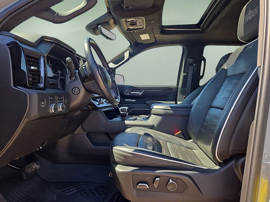 Used 2024 GMC Sierra 1500 AT4X w/ AT4X AEV Edition image 25