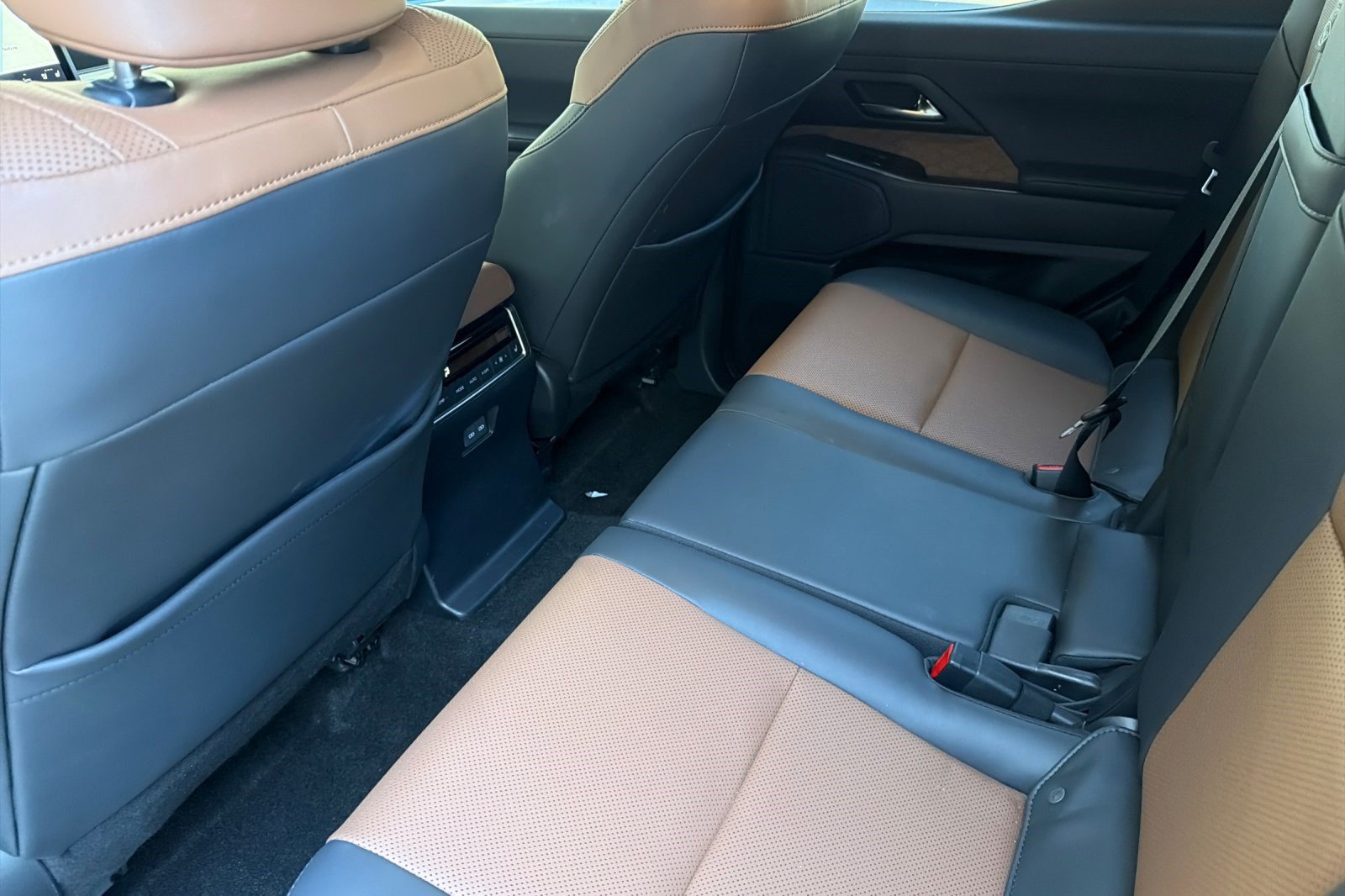 Certified 2025 Lexus GX 550 w/ Accessory Package (Z1) AWD/4WD image 15