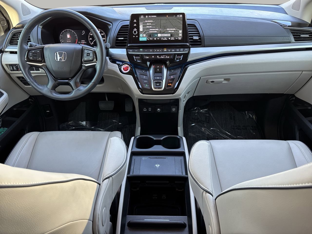 Used 2025 Honda Odyssey Touring image 13