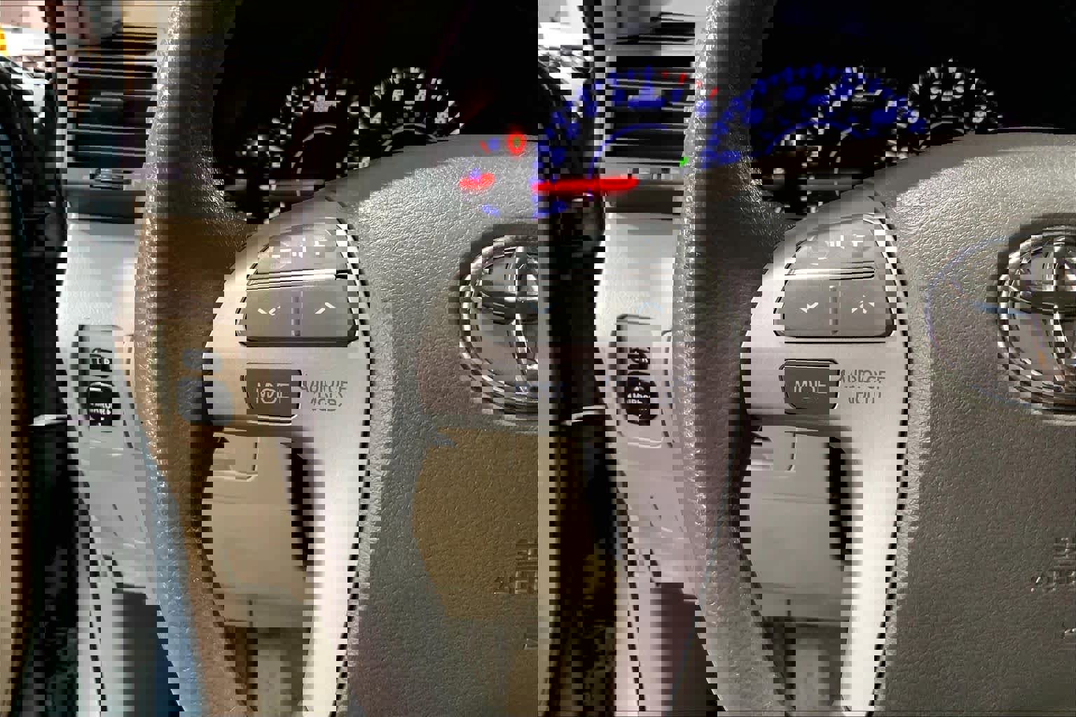 Used 2011 Toyota Camry LE w/ LE Extra-Value Pkg image 23