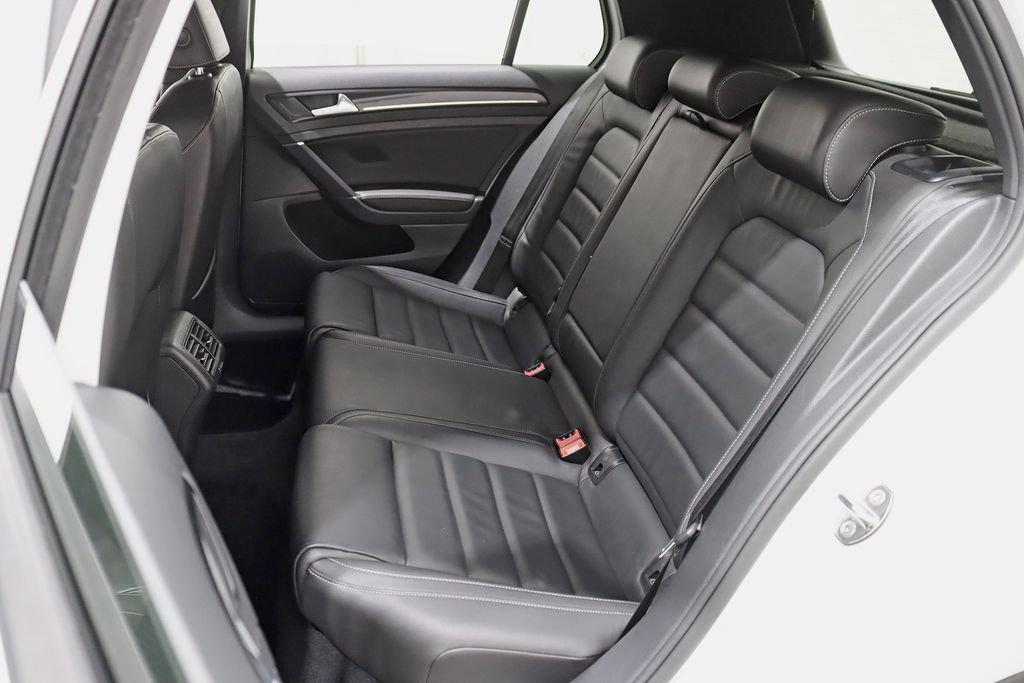Used 2017 Volkswagen Golf R 4-Door AWD/4WD image 26