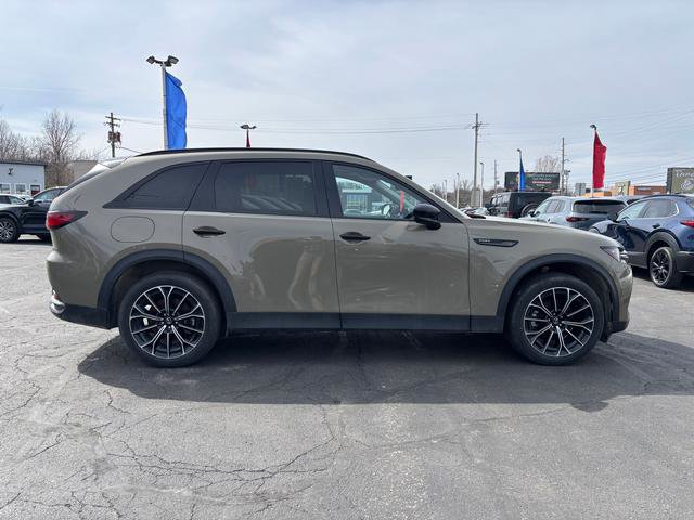 Certified 2025 MAZDA CX-70 Plug-In Hybrid w/ Premium Pkg image 8