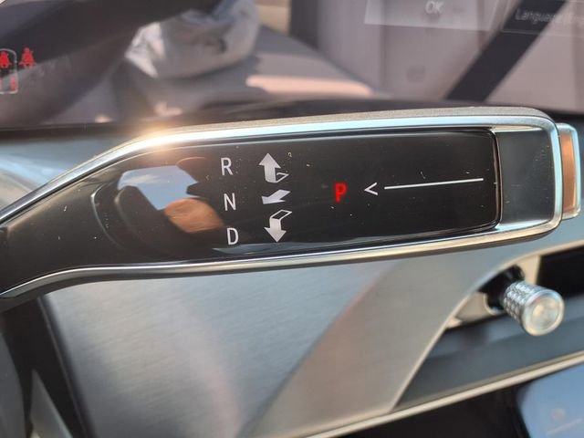 New 2026 Cadillac Vistiq Luxury image 26