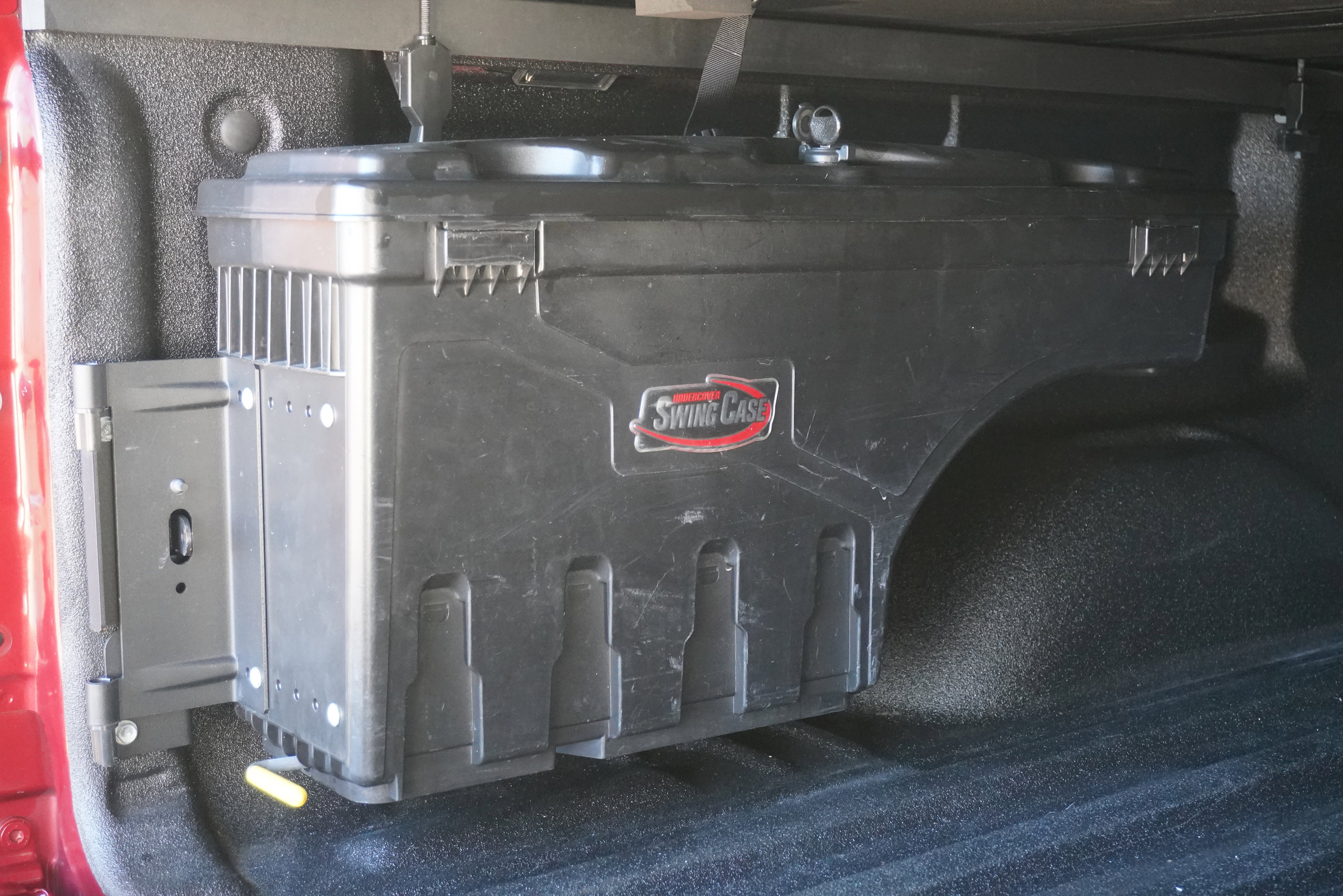 Used 2017 GMC Canyon Denali image 25
