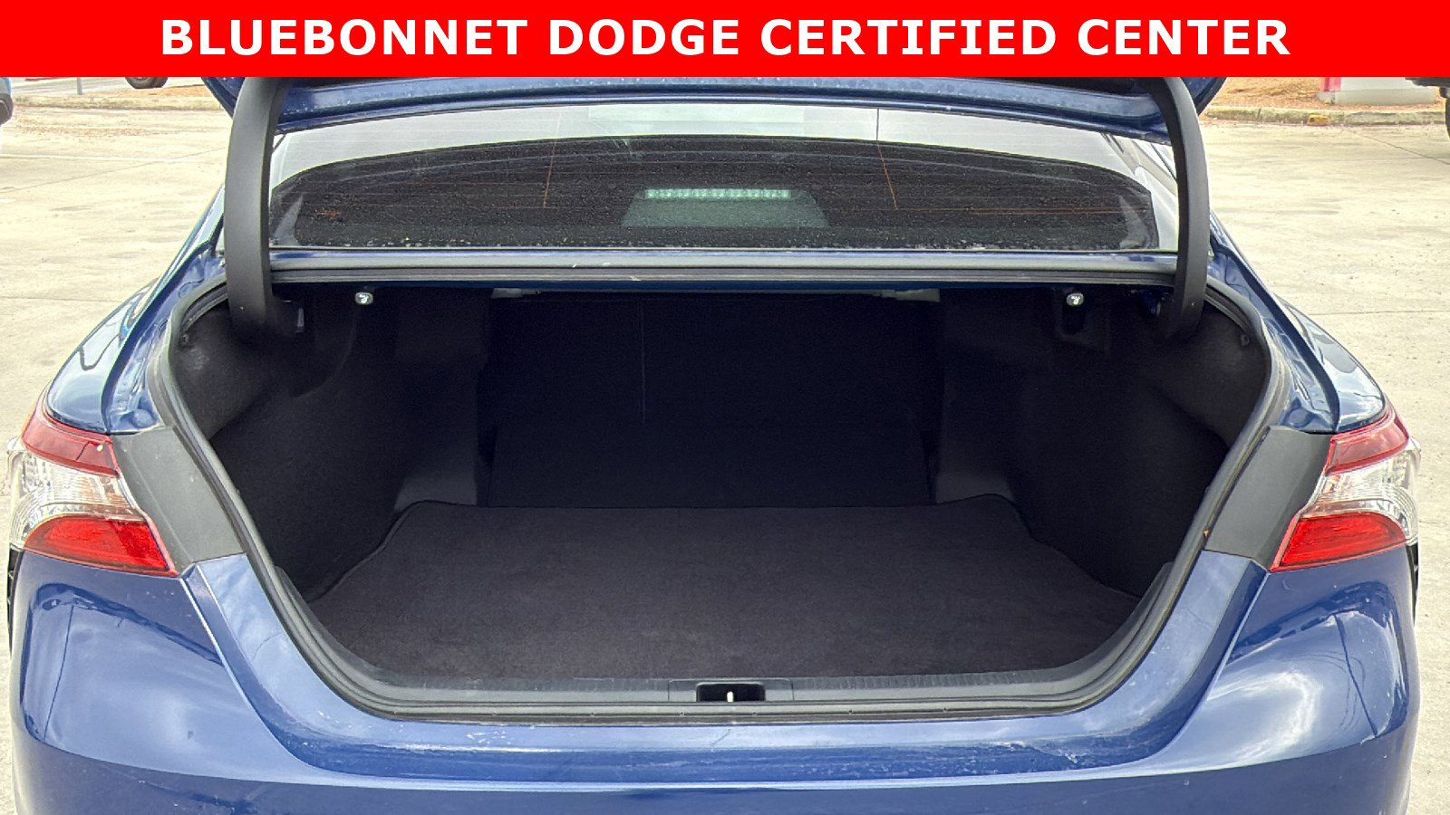 Used 2023 Toyota Camry SE image 23