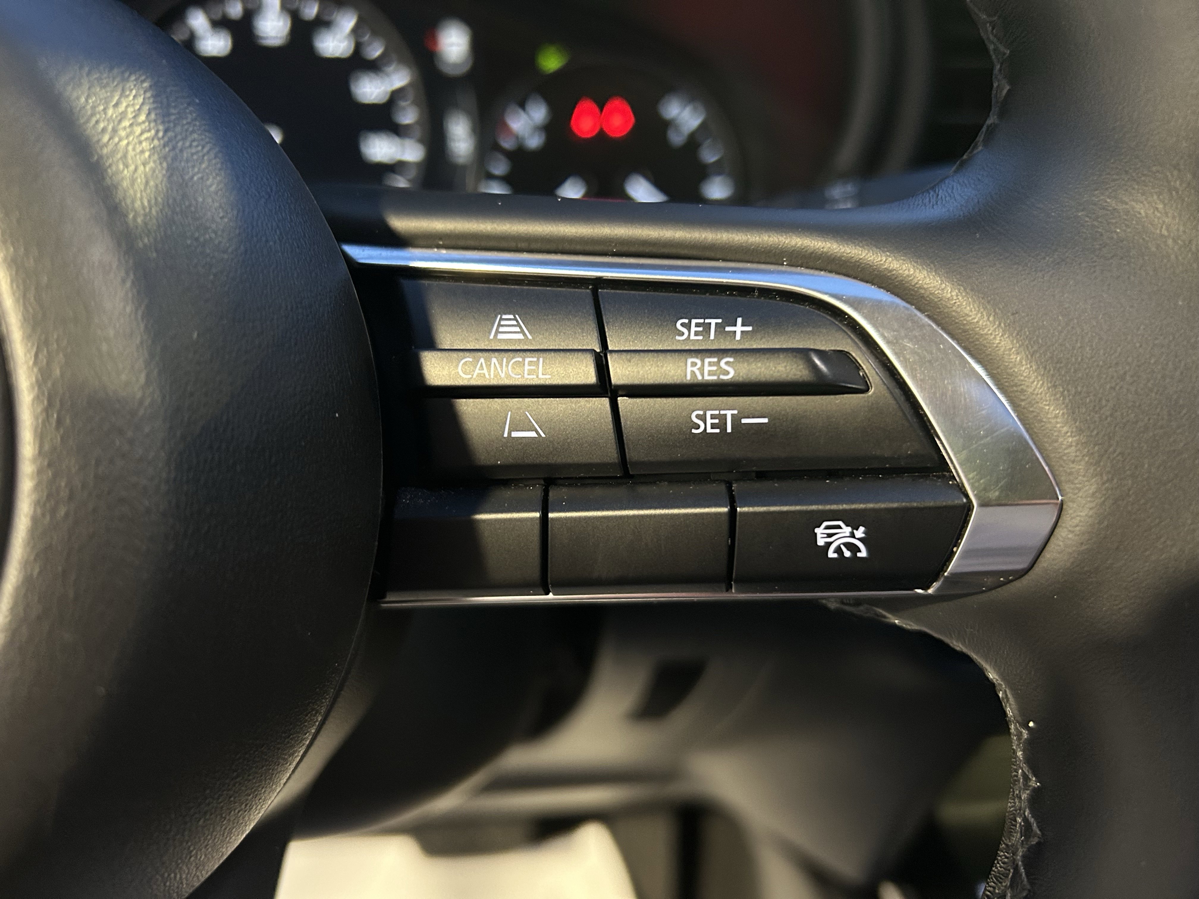 Used 2025 MAZDA CX-30 AWD 2.5 S w/ Preferred Package image 25