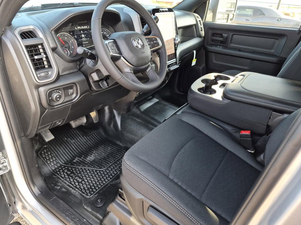 New 2026 RAM 3500 Tradesman AWD/4WD image 10