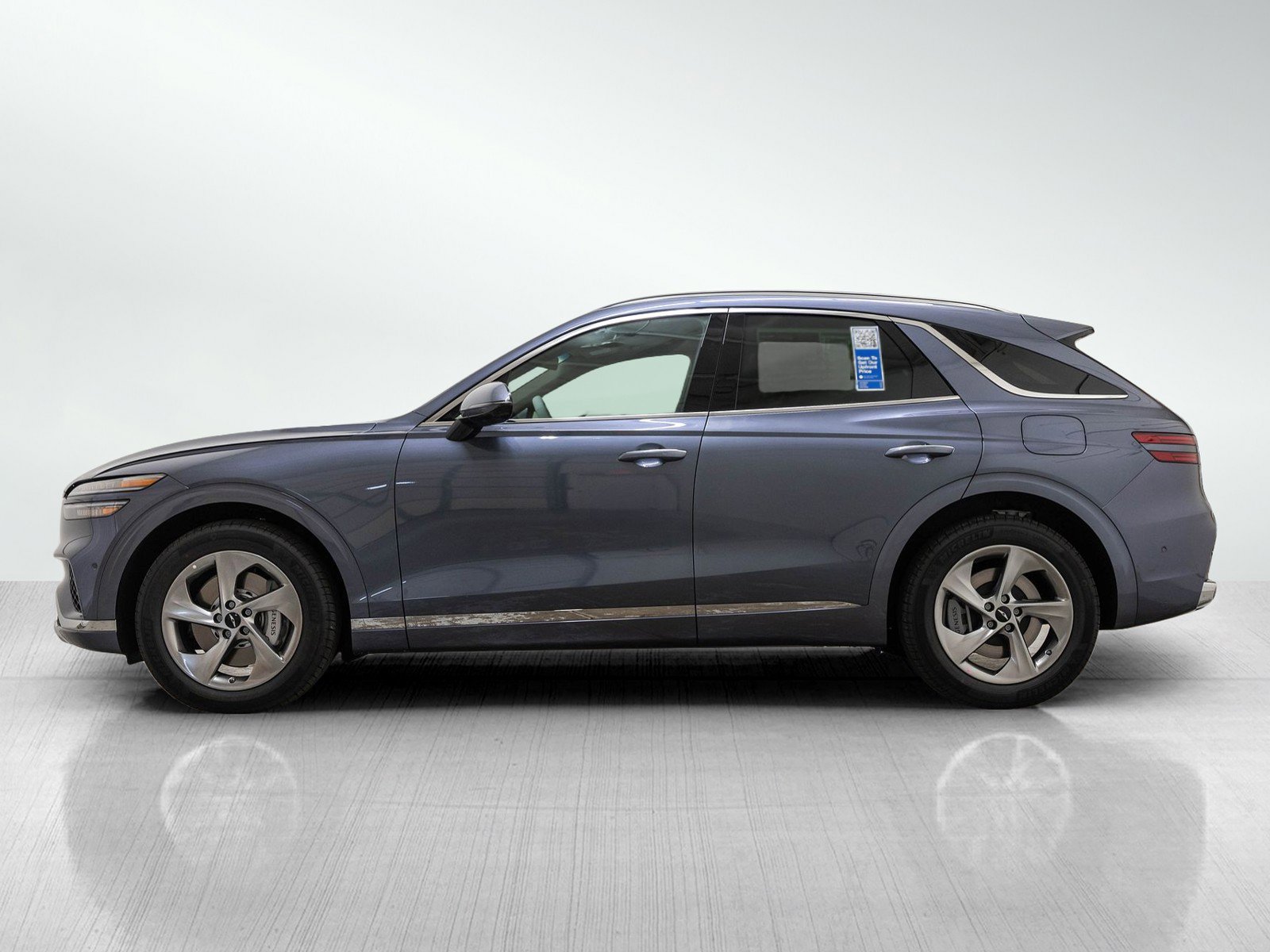 New 2026 Genesis GV70 2.5T Advanced image 3