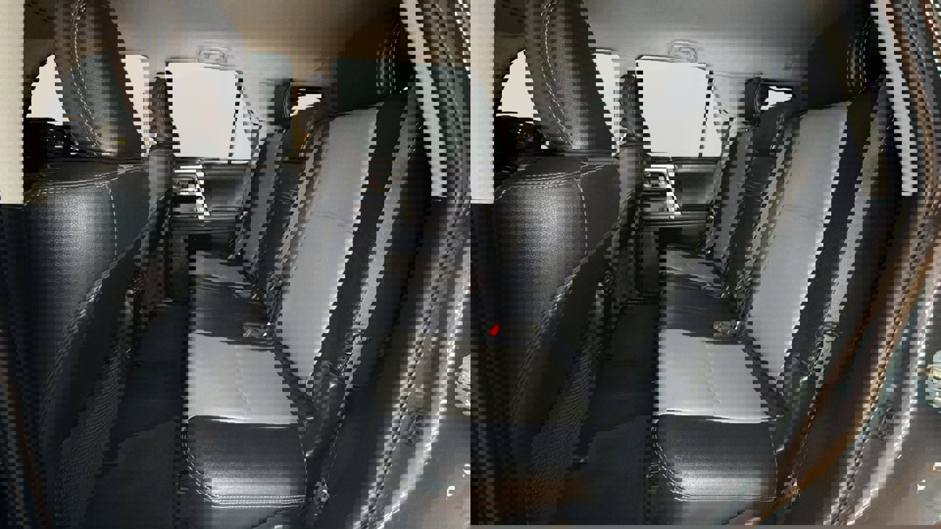 Used 2019 Toyota 4Runner SR5 Premium RWD image 36