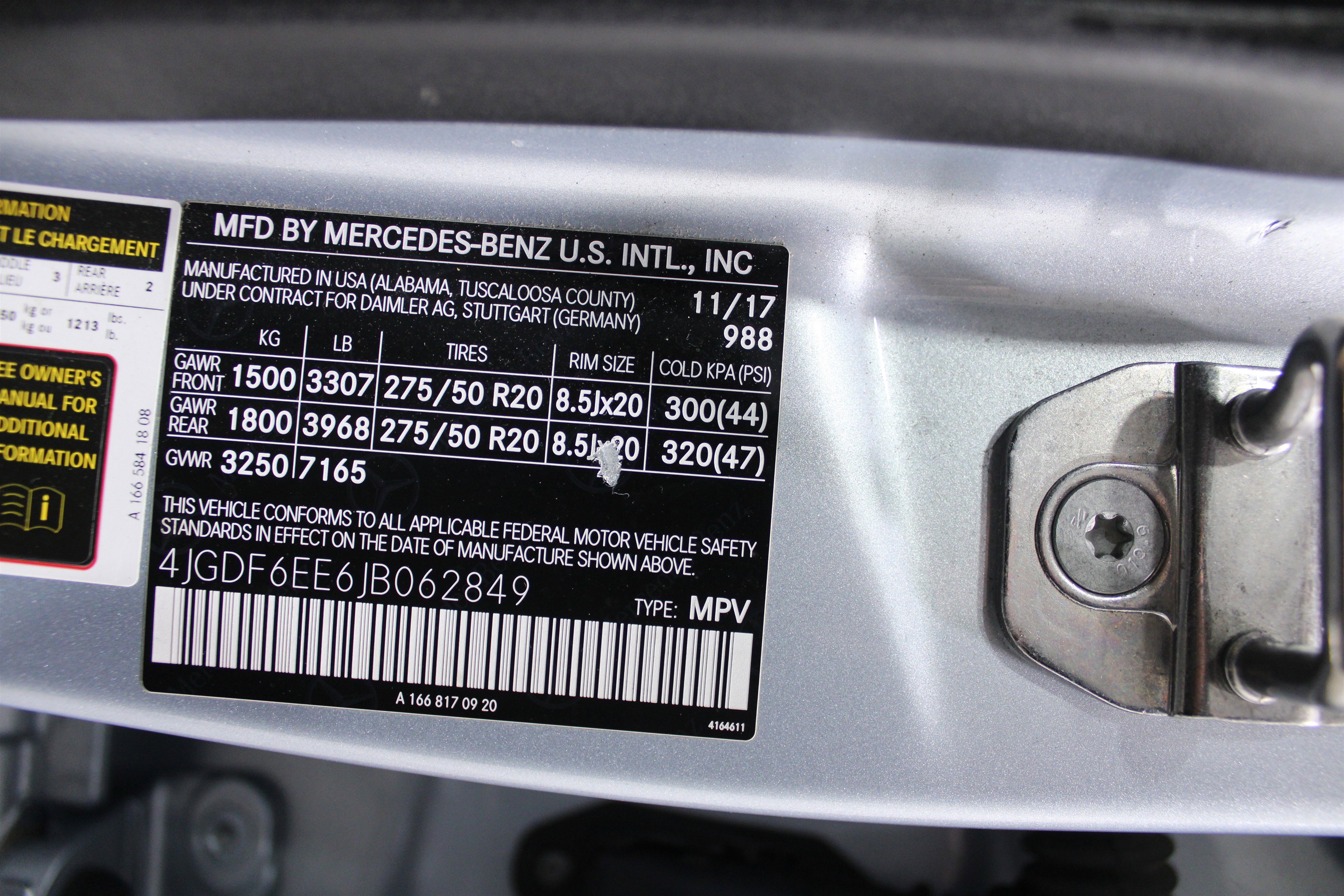 Used 2018 Mercedes-Benz GLS 450 4MATIC image 39