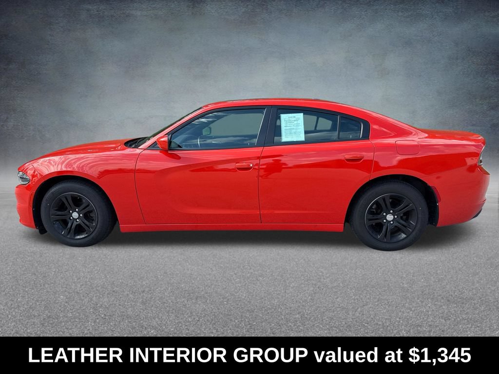 Used 2020 Dodge Charger SXT w/ Leather Interior Group RWD image 2