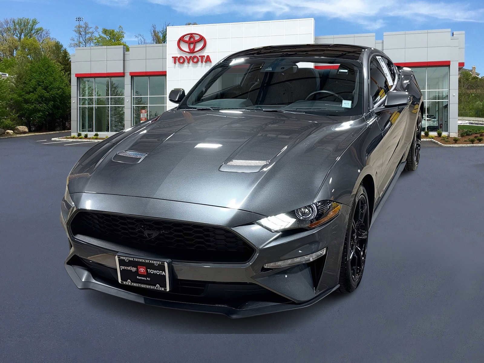 Used 2019 Ford Mustang Coupe w/ Equipment Group 101A