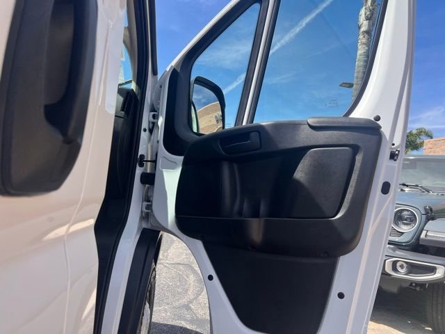 Used 2025 RAM ProMaster 3500 FWD image 32