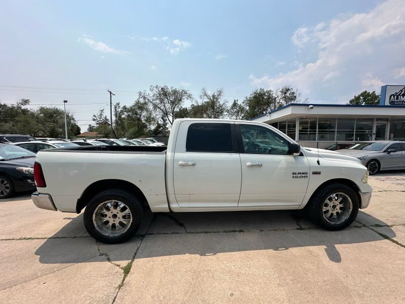 Used 2016 RAM 1500 SLT RWD image 8