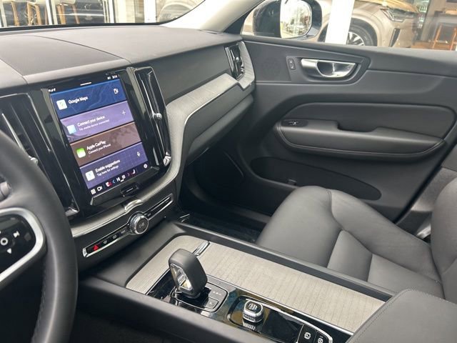 Certified 2025 Volvo XC60 B5 Plus image 19
