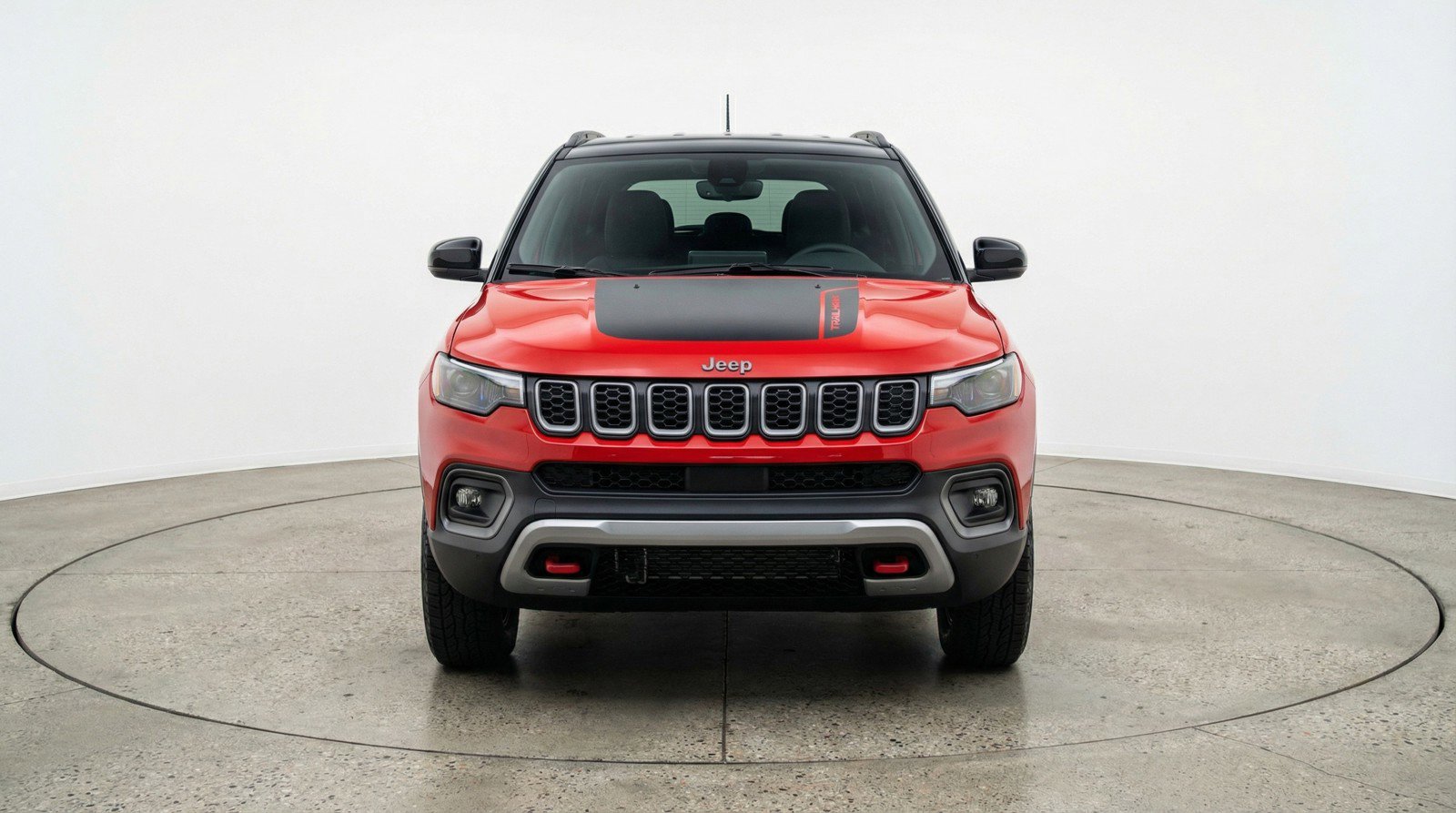 Used 2025 Jeep Compass Trailhawk image 2
