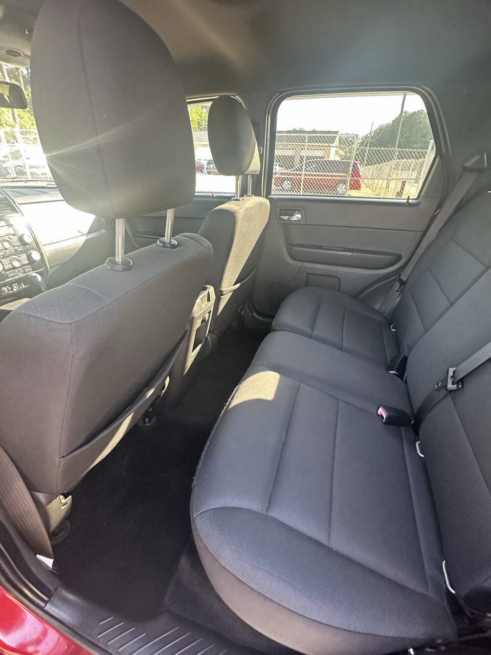 Used 2010 Ford Escape XLT FWD image 9