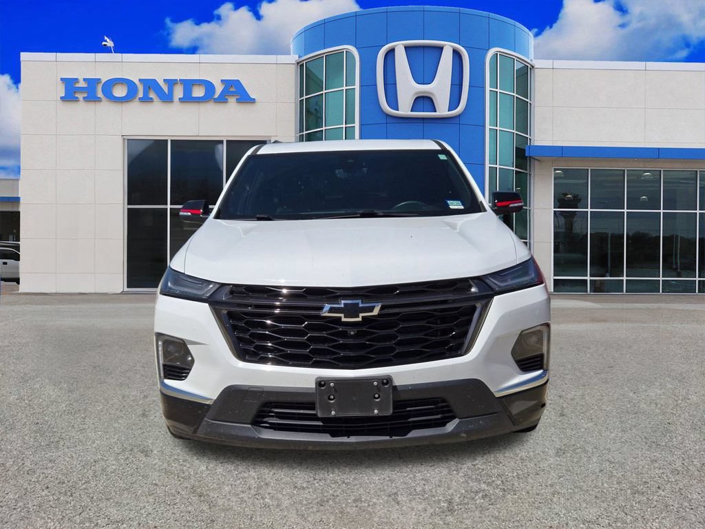 Used 2023 Chevrolet Traverse Premier w/ Redline Edition FWD image 5
