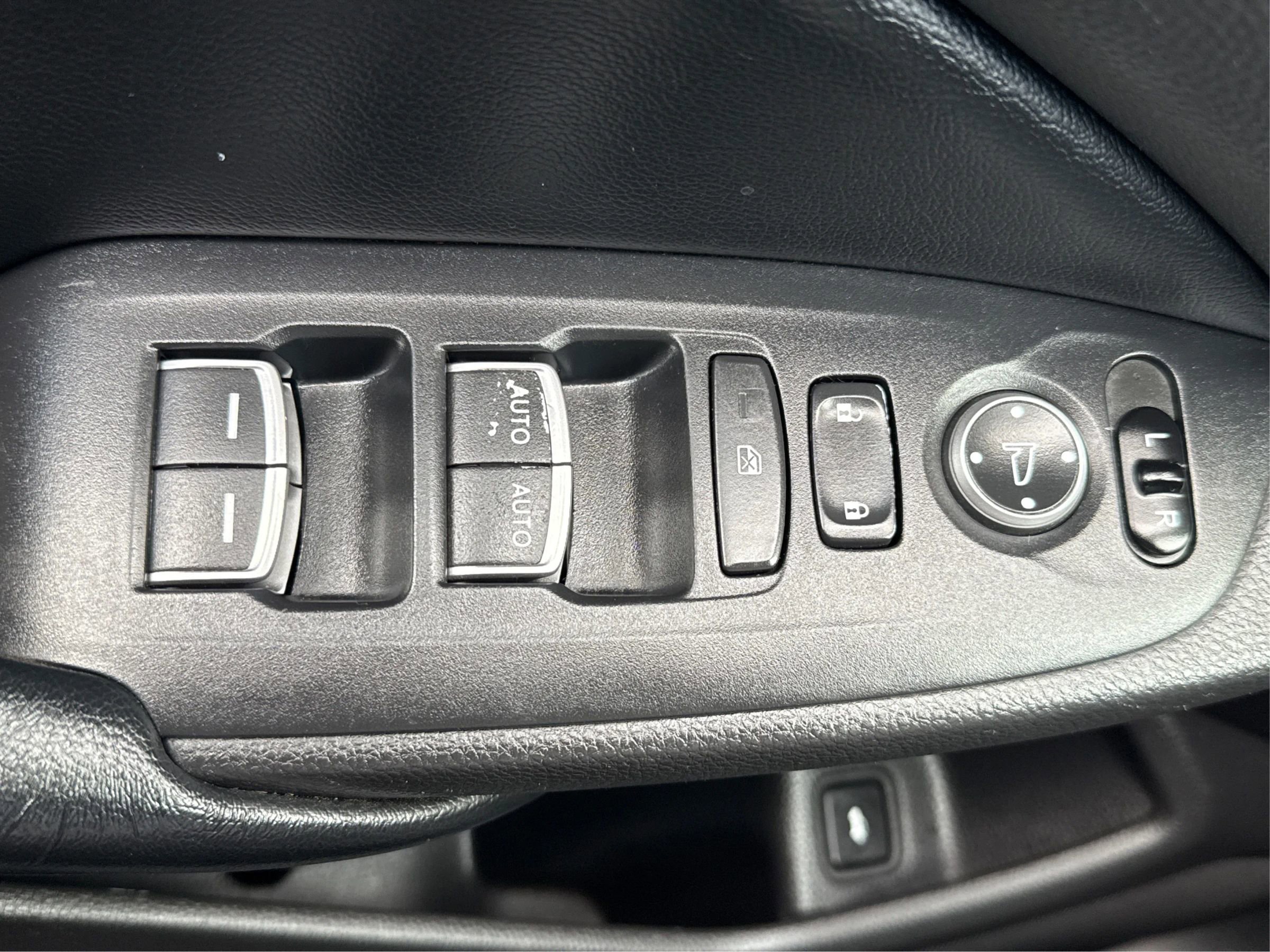 Used 2018 Honda Accord Sport image 20