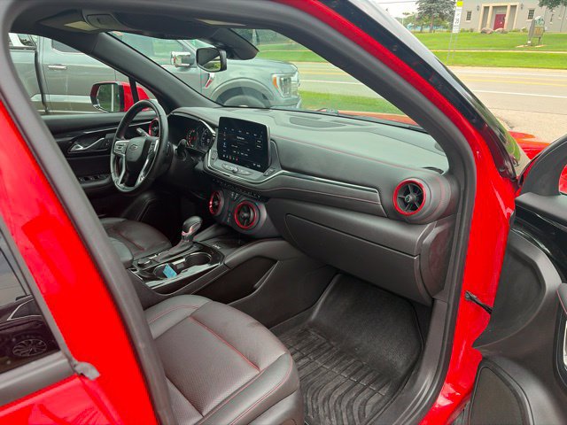 Used 2023 Chevrolet Blazer RS AWD/4WD image 34