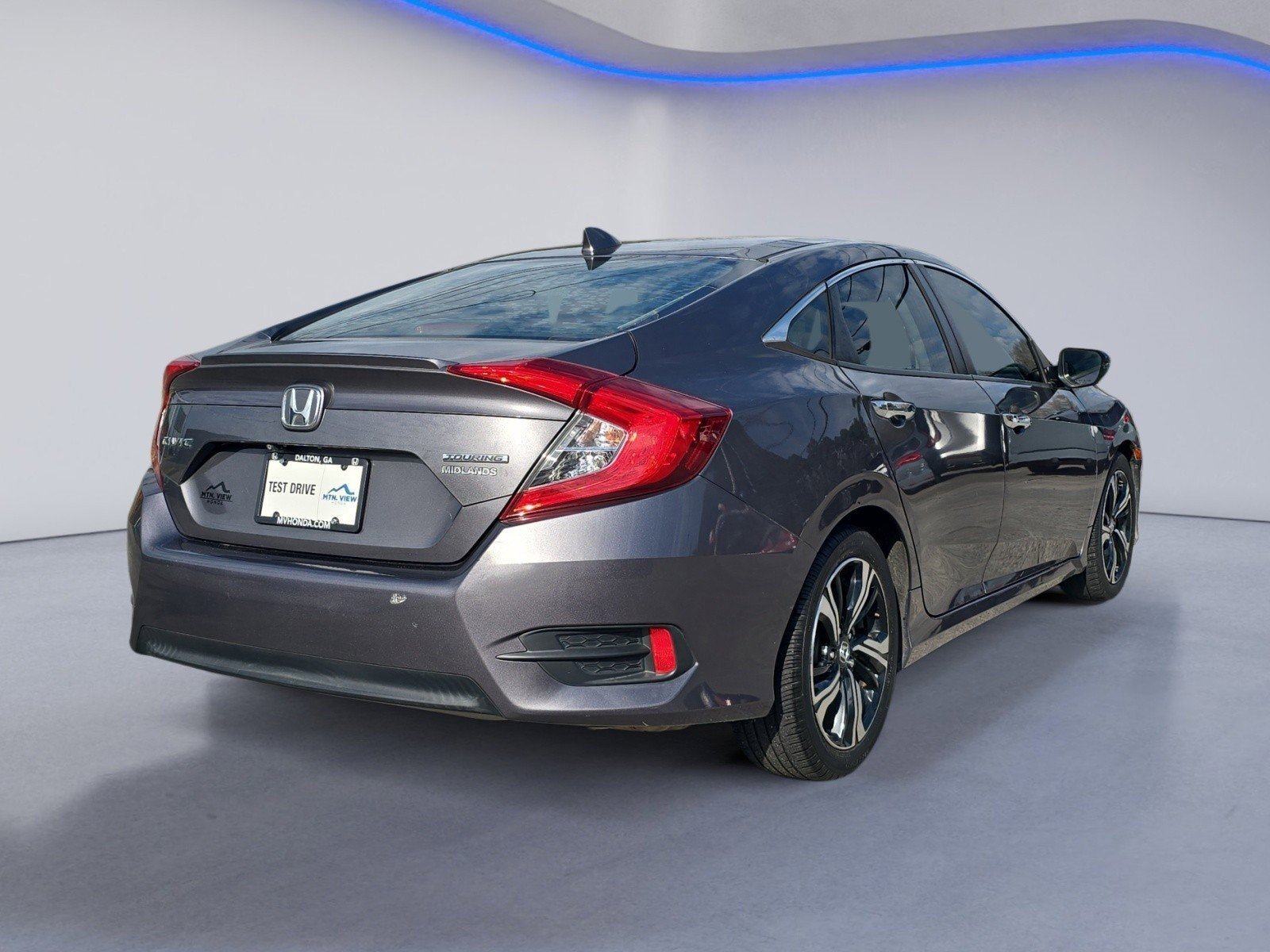 Used 2017 Honda Civic Touring image 6