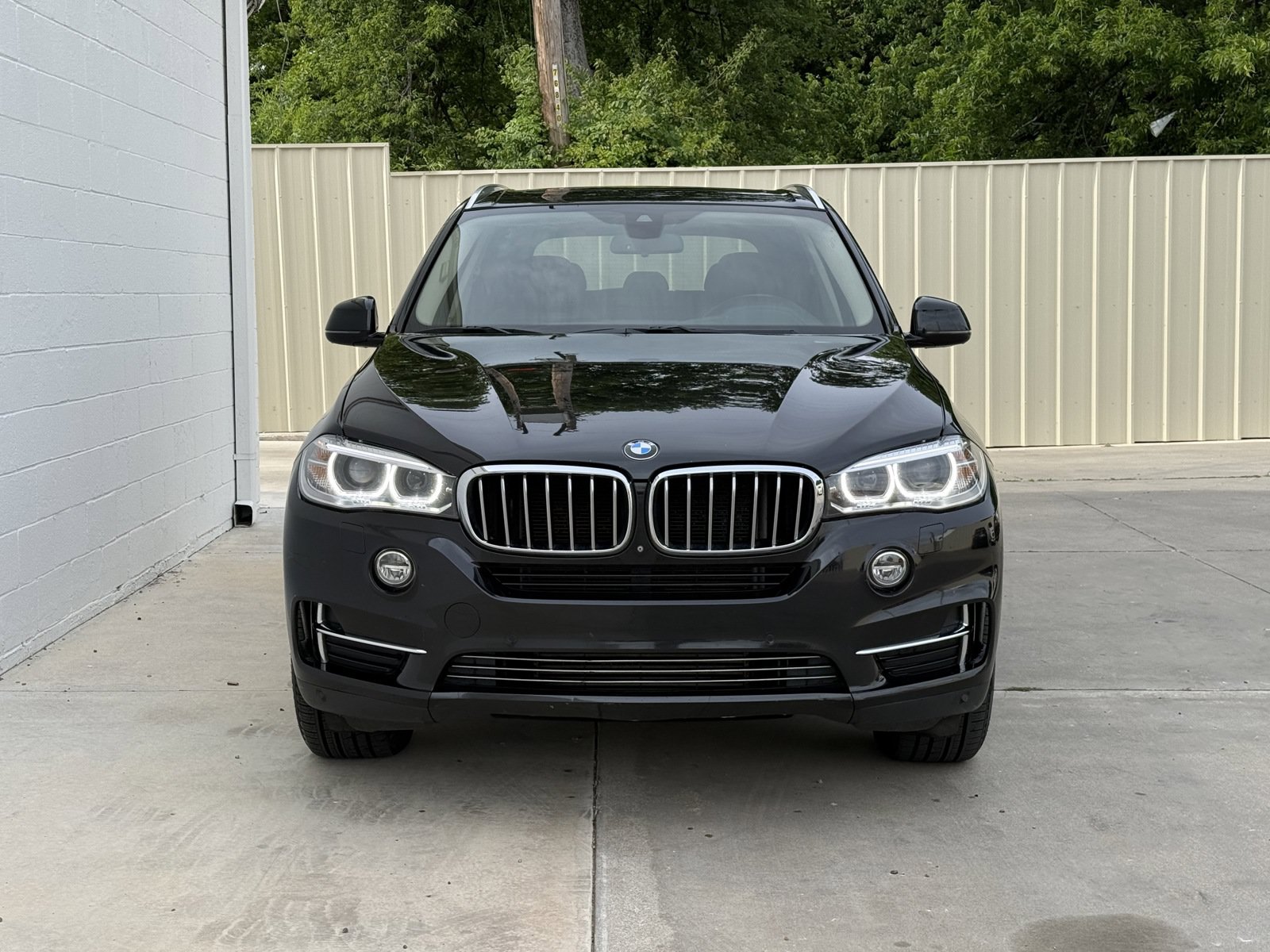 Used 2014 BMW X5 xDrive35d AWD/4WD image 2