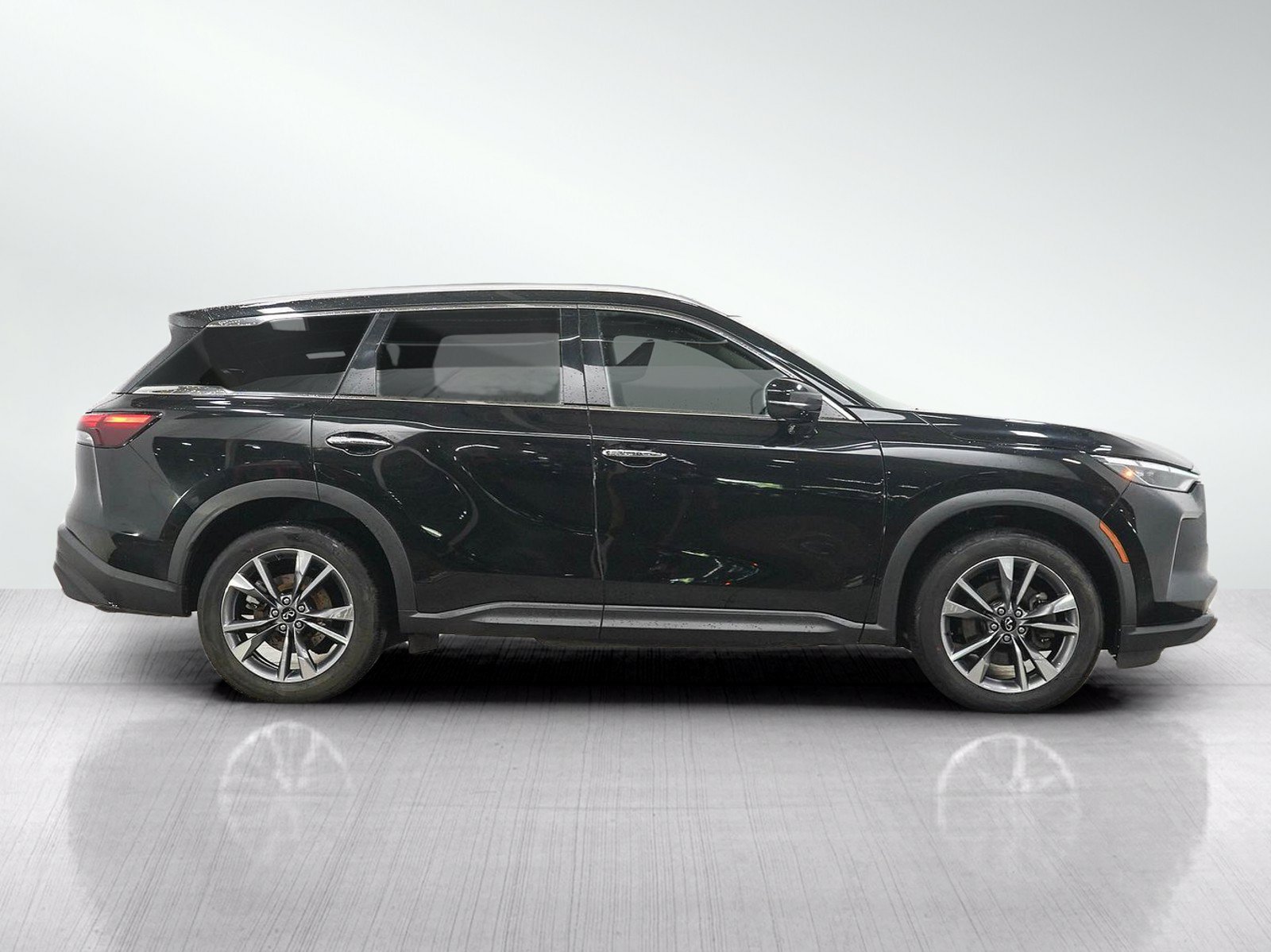 Used 2023 INFINITI QX60 Luxe AWD/4WD image 6