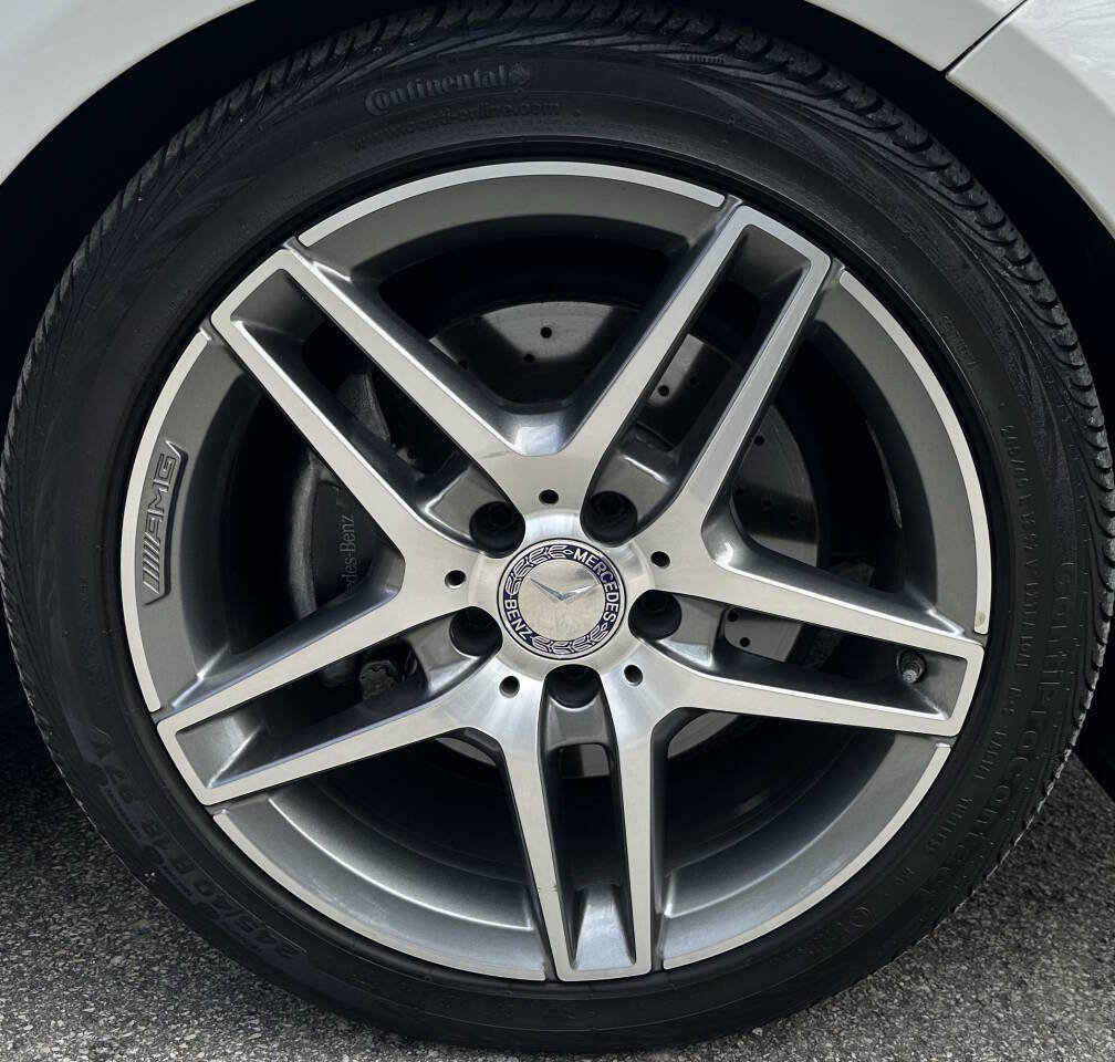 Used 2016 Mercedes-Benz E 350 4MATIC Wagon image 10
