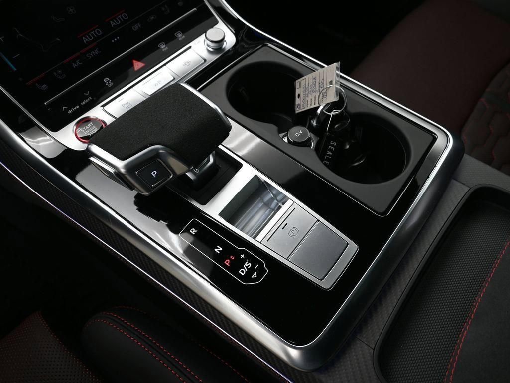 New 2026 Audi RS Q8 performance image 18