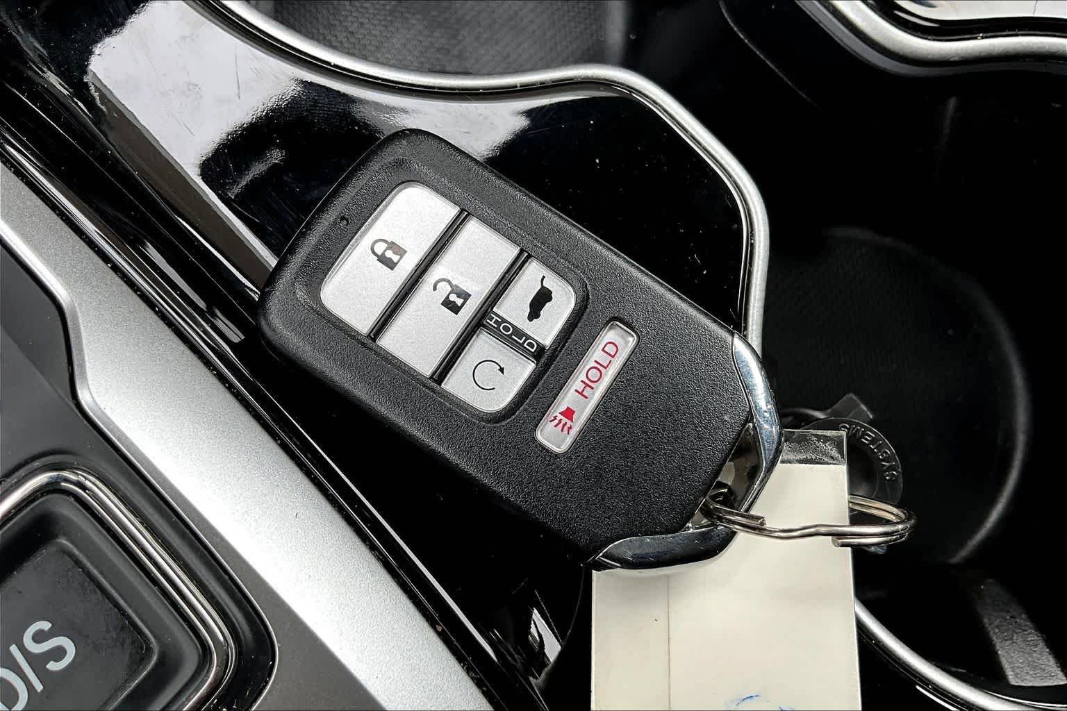 Certified 2025 Honda Passport Black Edition image 15