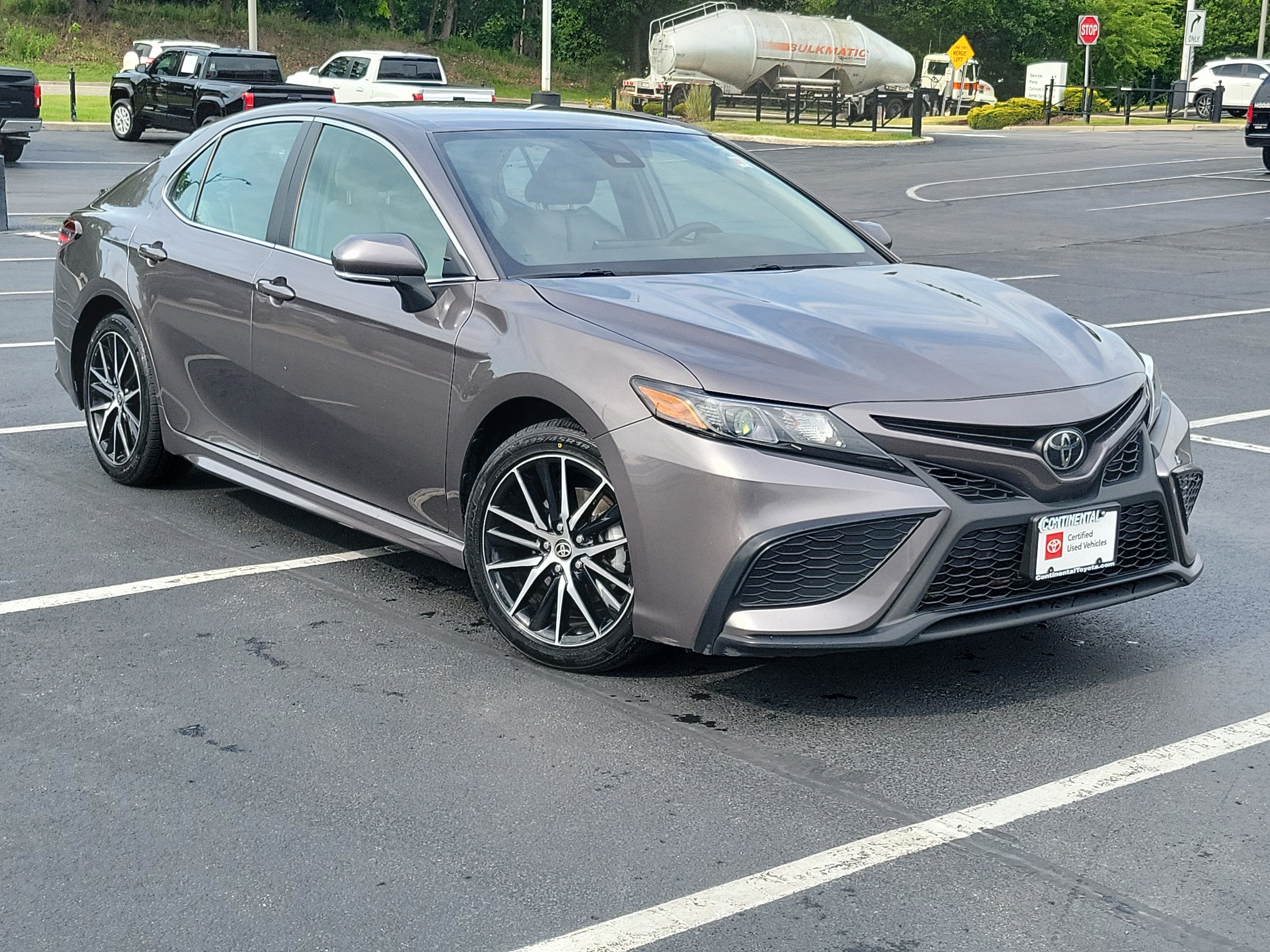 Certified 2024 Toyota Camry SE FWD image 31