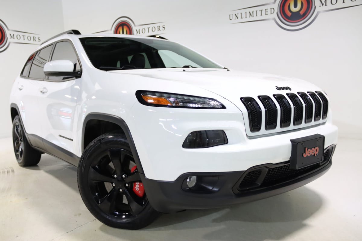 Used 2017 Jeep Cherokee High Altitude AWD/4WD image 8