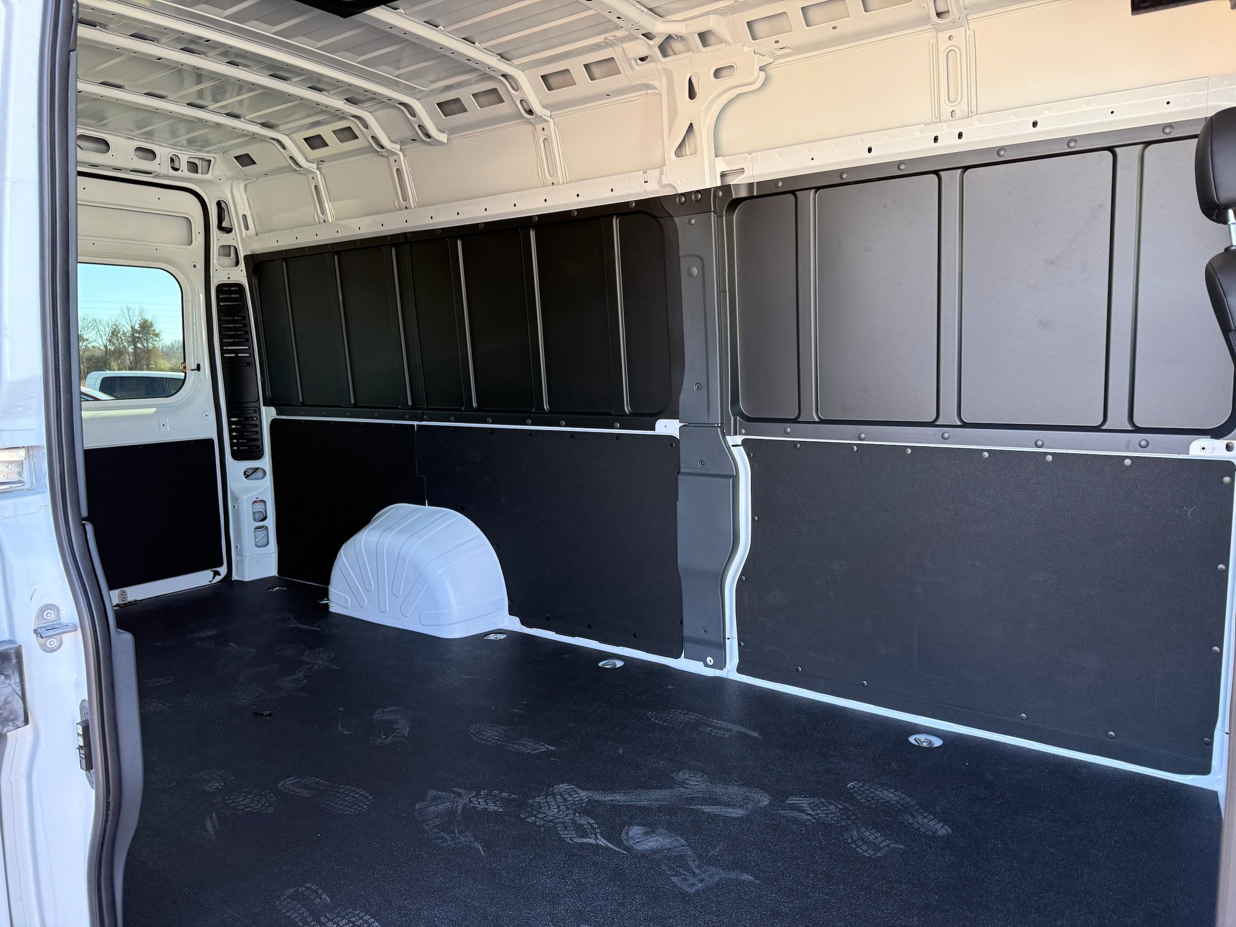 New 2026 RAM ProMaster 3500 w/ Convenience Group FWD image 11