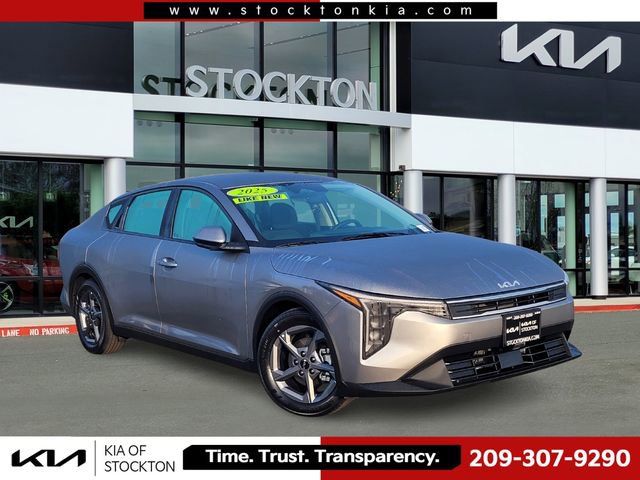 Used 2025 Kia K4 LXS