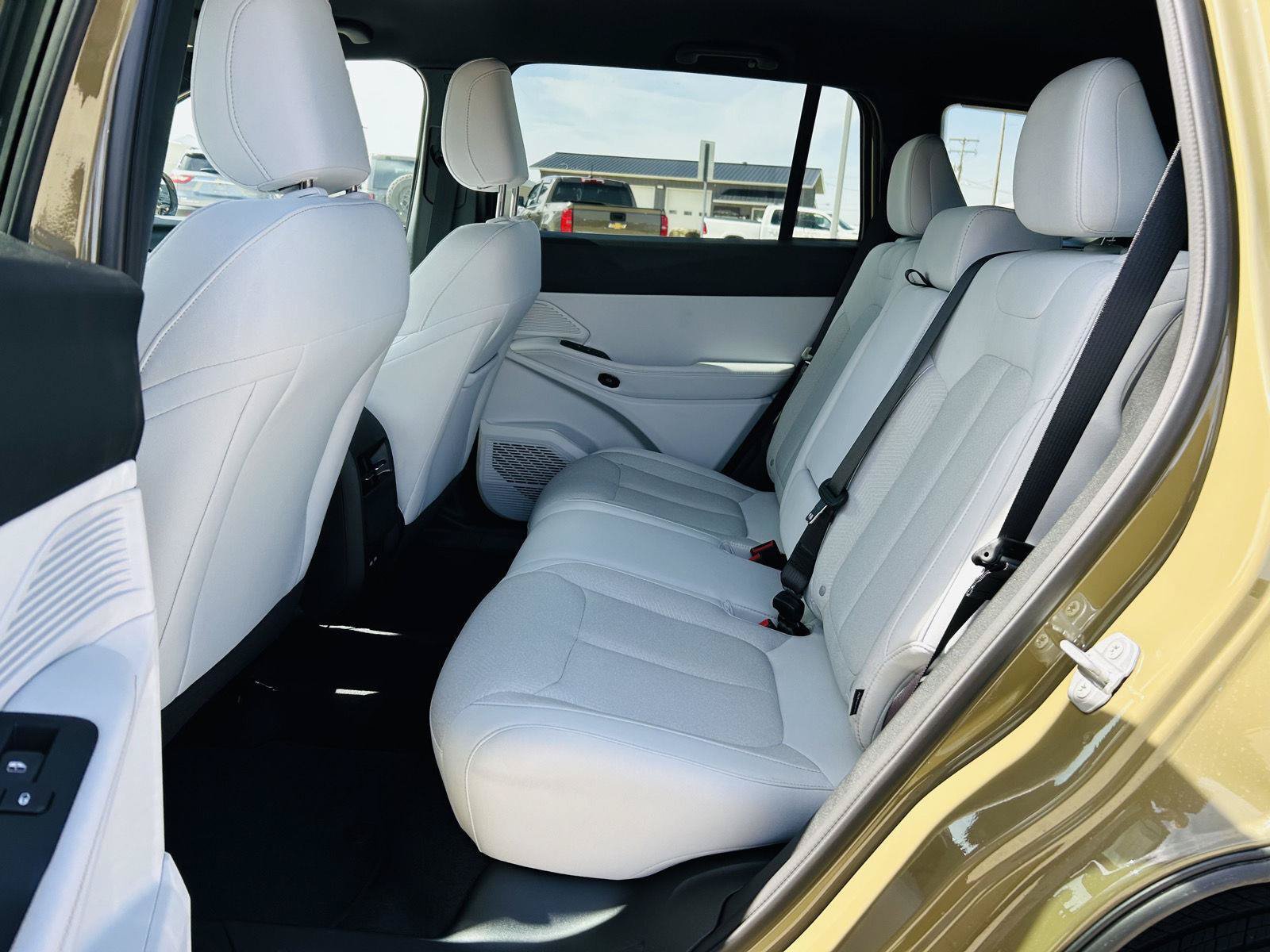 New 2026 Jeep Cherokee Laredo AWD/4WD image 25