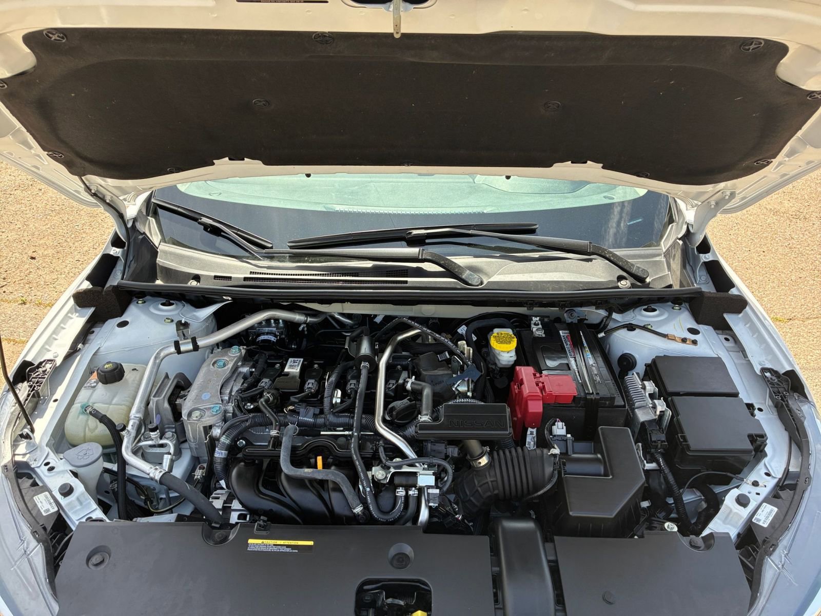 Used 2025 Nissan Sentra SV FWD image 30