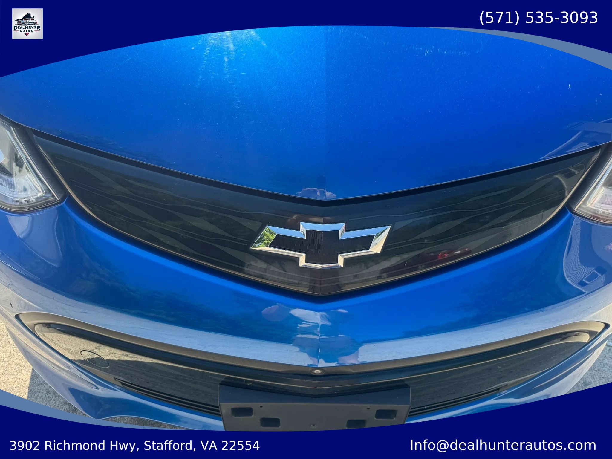 Used 2017 Chevrolet Bolt Premier w/ Driver Confidence II Package FWD image 12