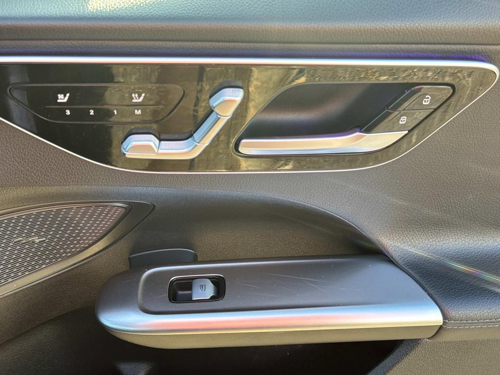 Used 2024 Mercedes-Benz C 300 Sedan image 14