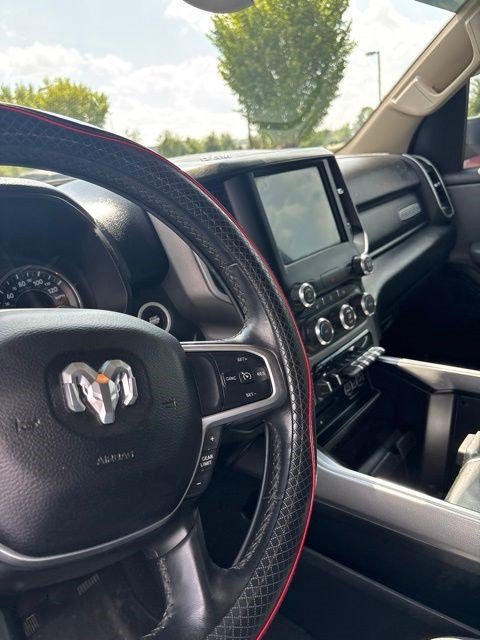 Used 2019 RAM 1500 Big Horn AWD/4WD image 12