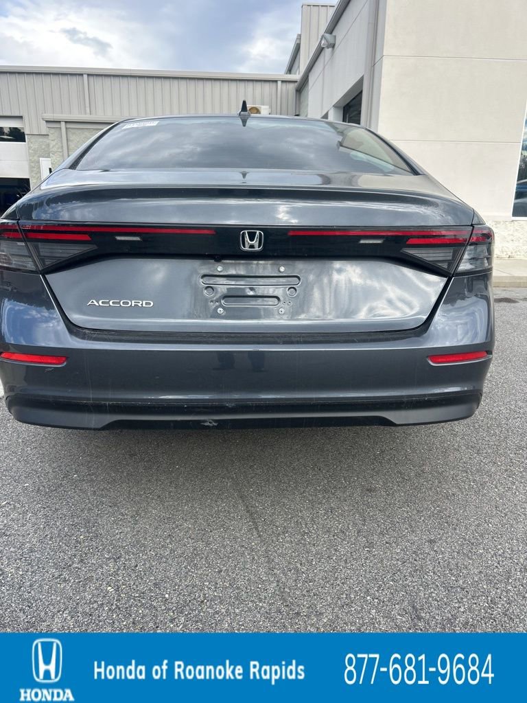 Used 2024 Honda Accord EX image 3