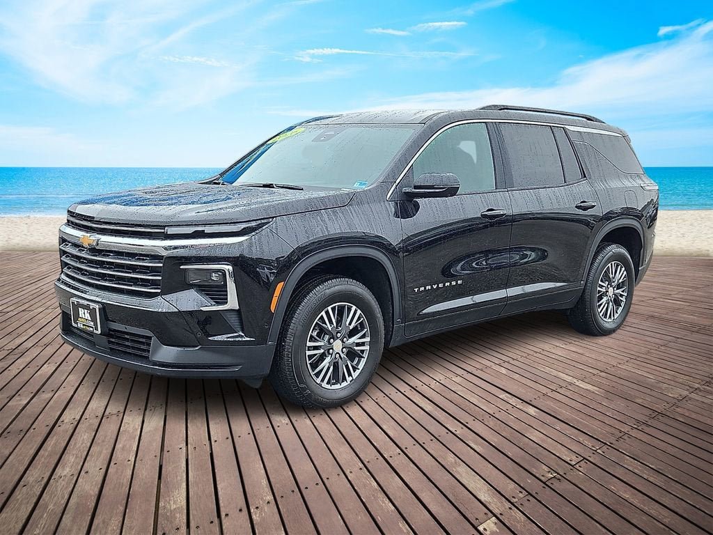 New 2026 Chevrolet Traverse LT w/ Enhanced Driving Package FWD image 4