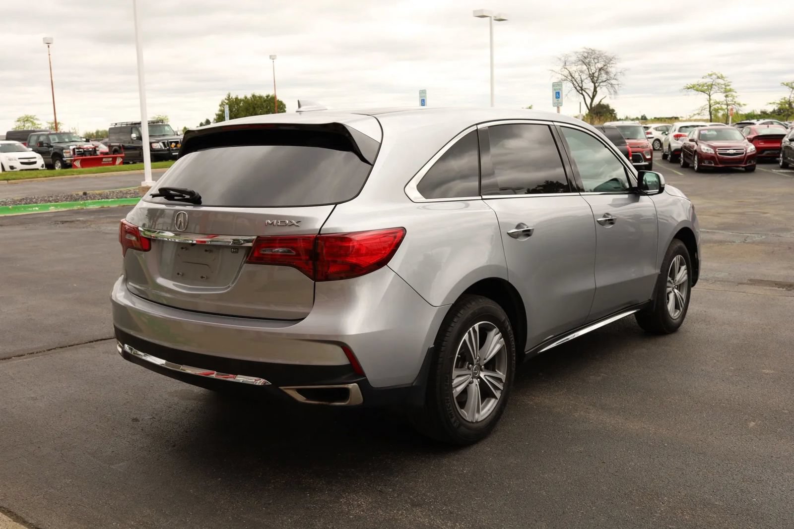 Used 2020 Acura MDX FWD image 5