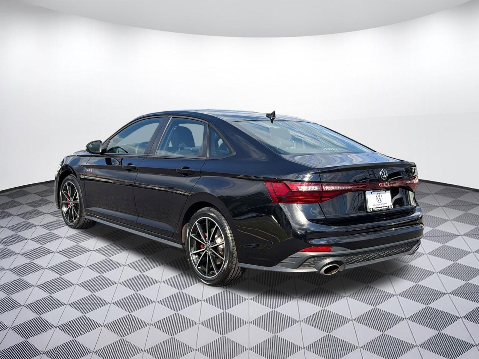 Certified 2025 Volkswagen Jetta GLI Autobahn FWD image 3