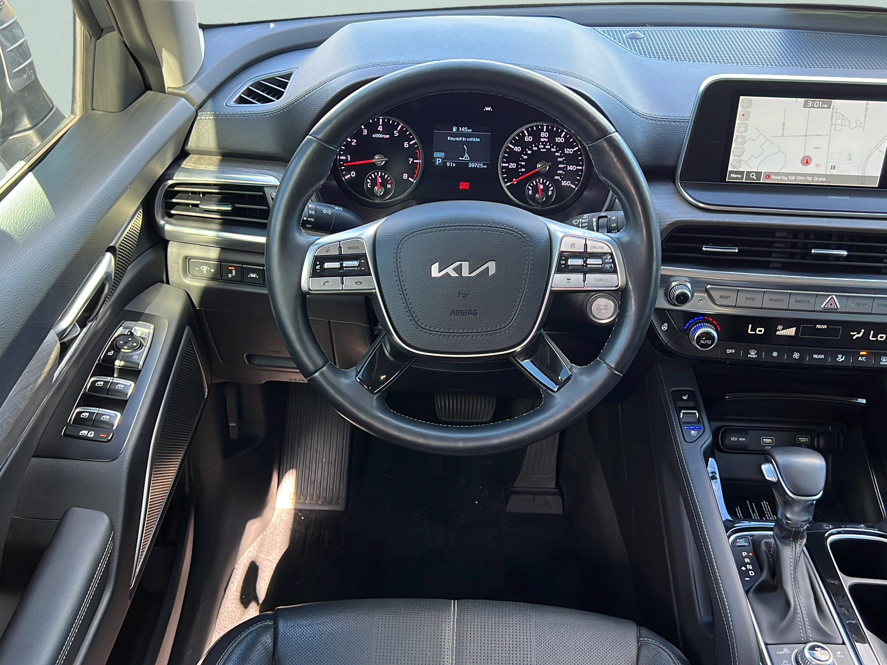 Certified 2022 Kia Telluride EX w/ EX Premium Package AWD/4WD image 12