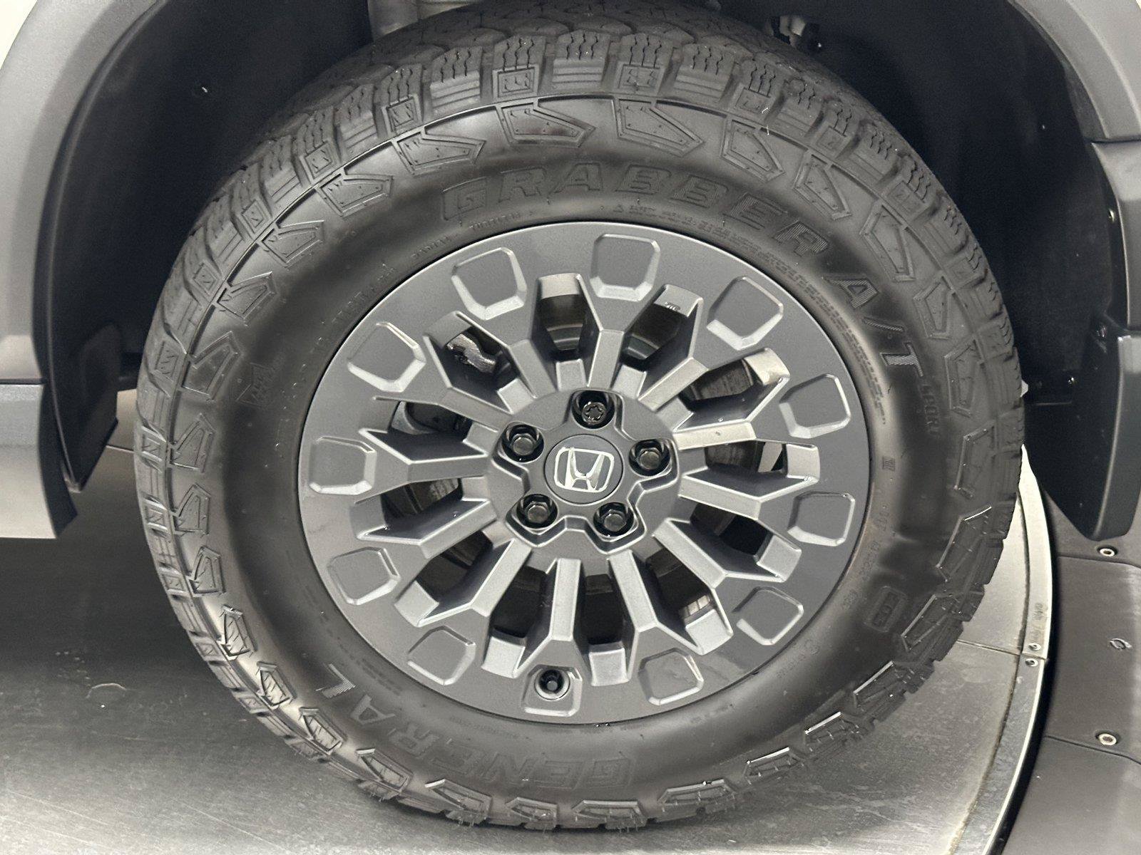 Certified 2026 Honda Passport TrailSport image 19
