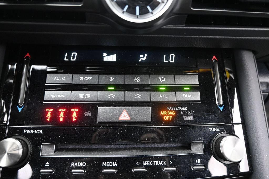 Used 2024 Lexus IS 300 w/ Premium Package RWD image 33