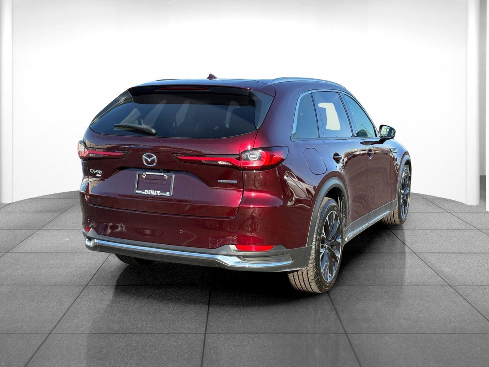 Used 2024 MAZDA CX-90 Plug-In Hybrid w/ Premium Pkg image 7