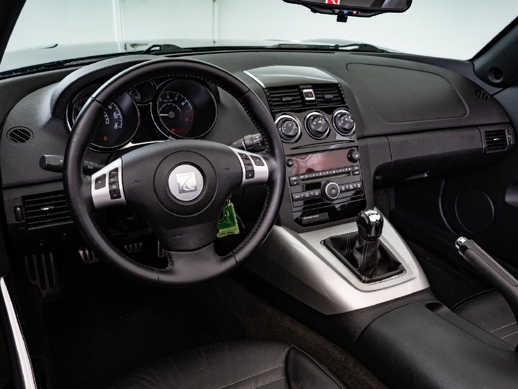 Used 2007 Saturn Sky w/ Premium Trim Pkg RWD image 5