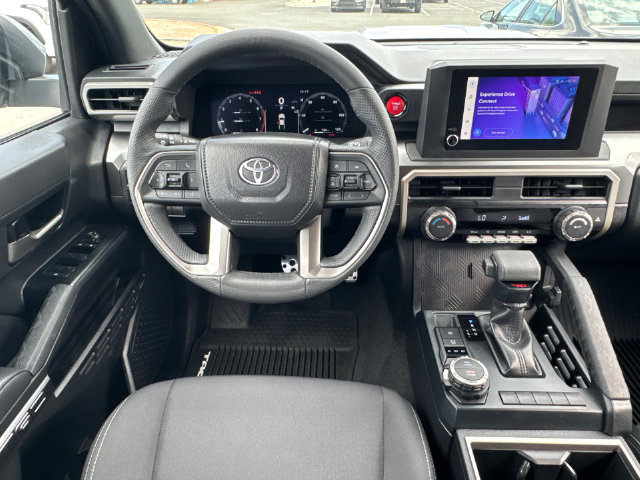 Used 2025 Toyota Tacoma TRD Sport AWD/4WD image 22